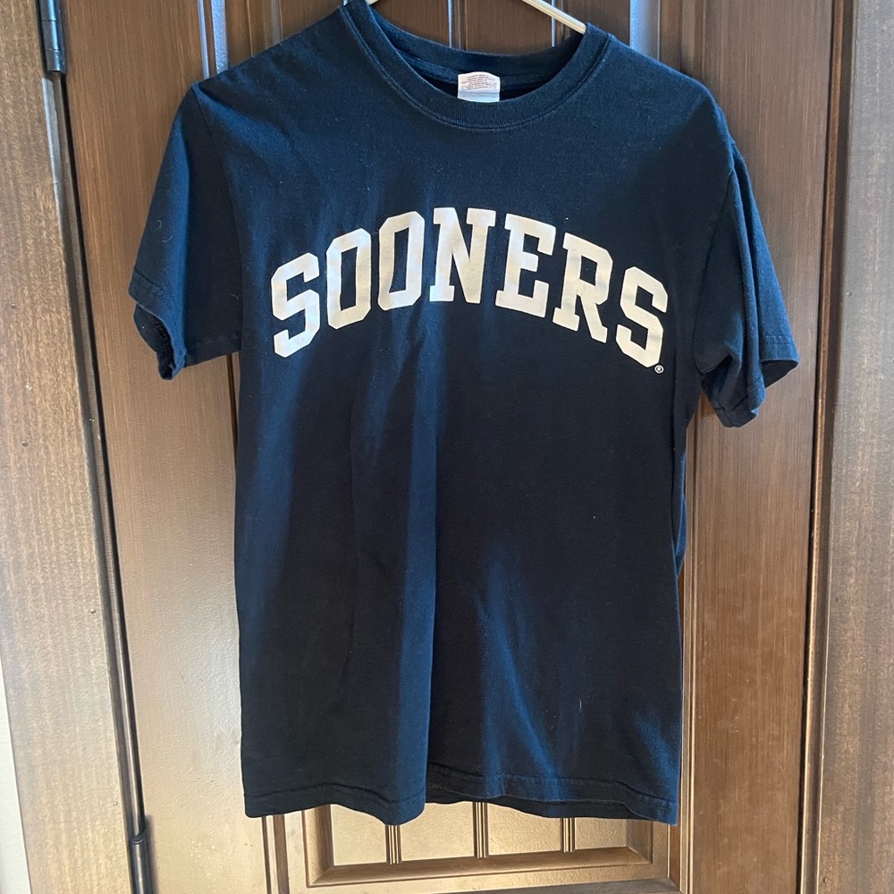 Sooners Tee